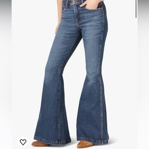 Wrangler flare jeans
